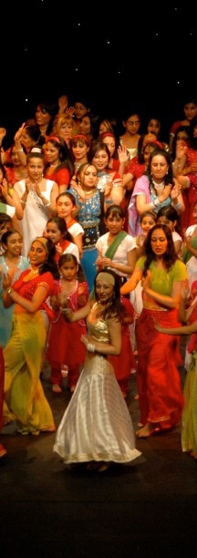 Dancers Bollywood Dreams Midlands London Uk
